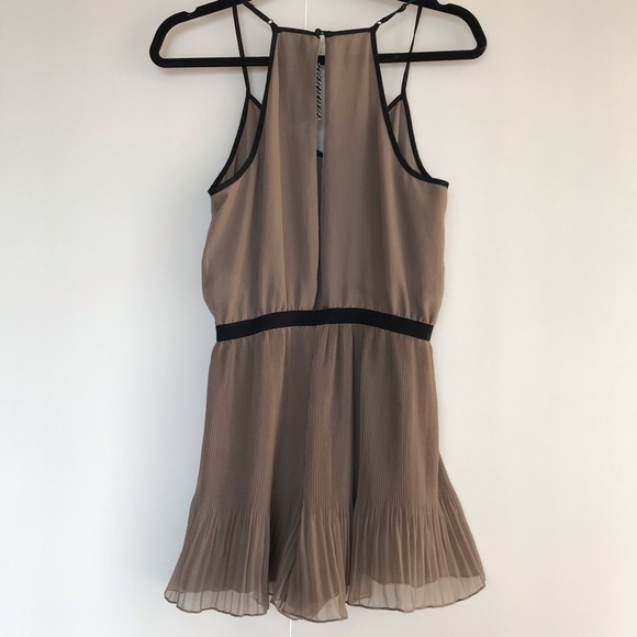 H&M ROMPER - Picture 4 of 6